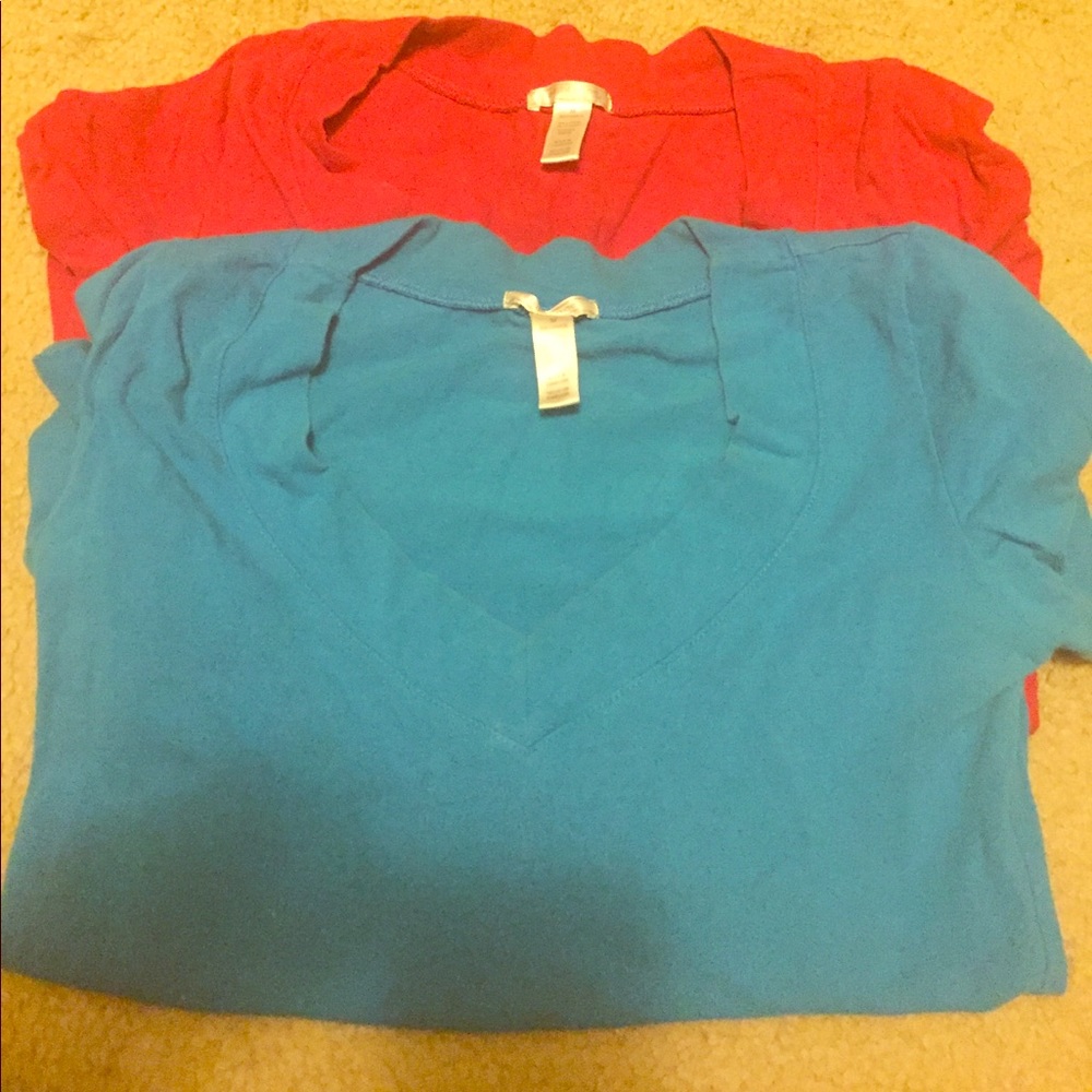 2 v-neck tee shirts FINAL MARKDOWN